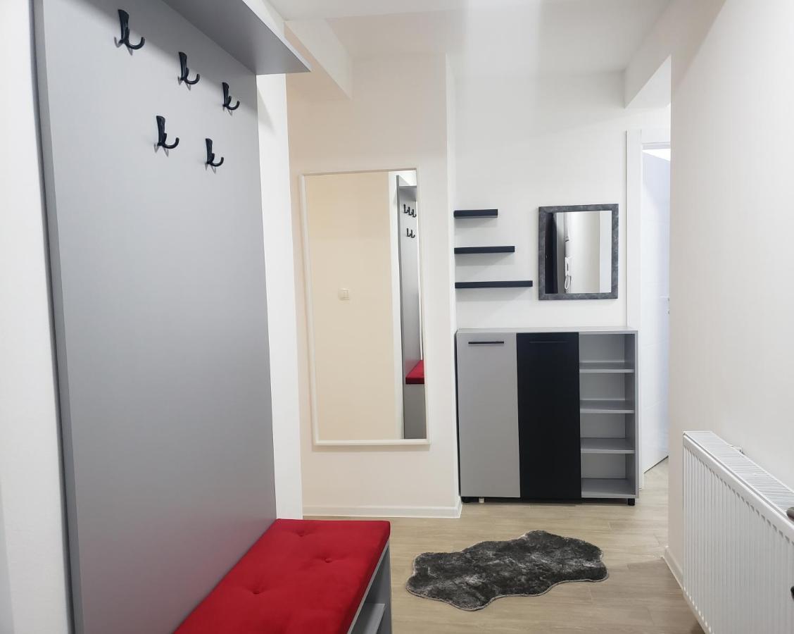 Stan Na Dan Mici Appartement Brčko Buitenkant foto