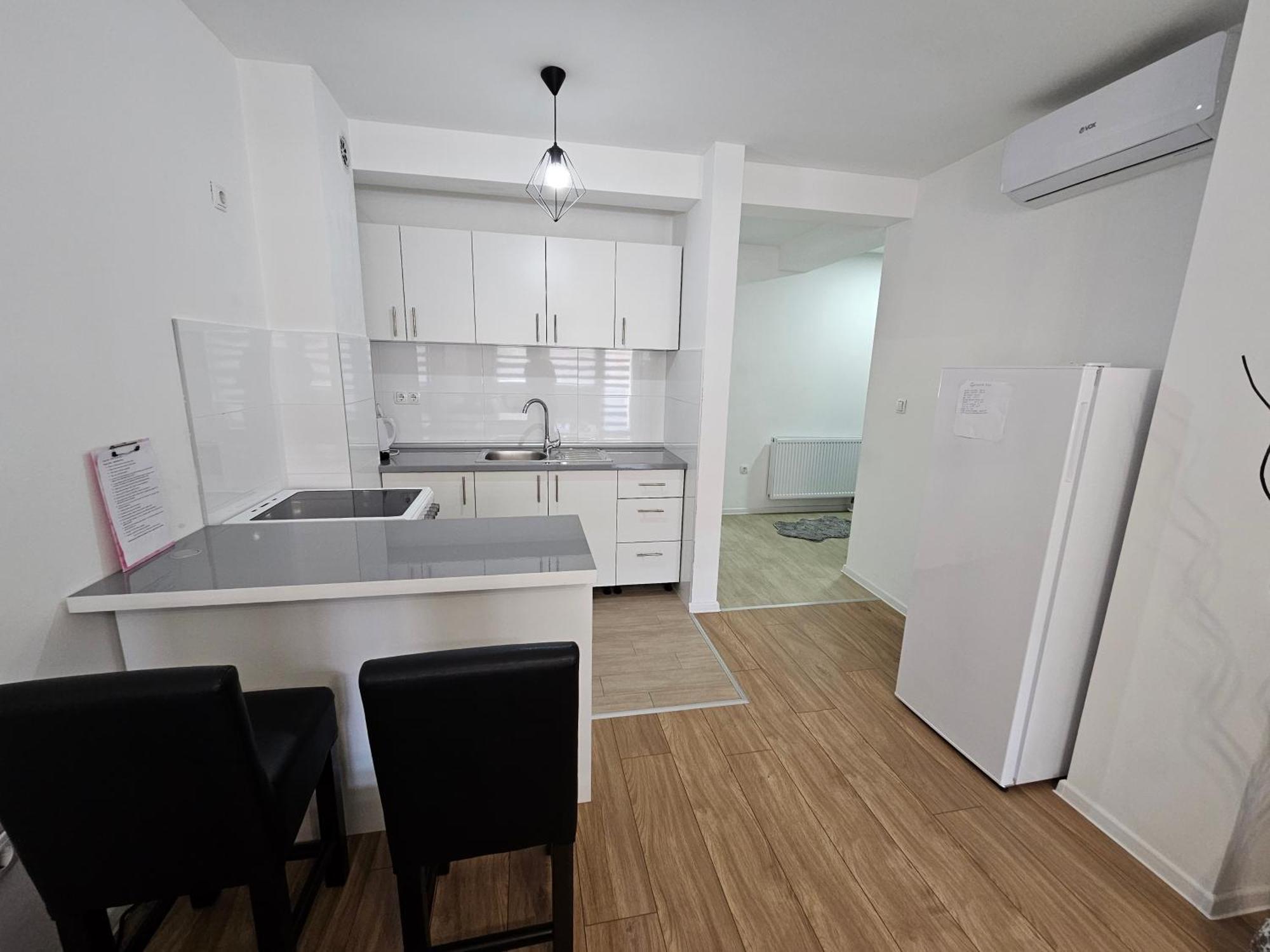 Stan Na Dan Mici Appartement Brčko Buitenkant foto