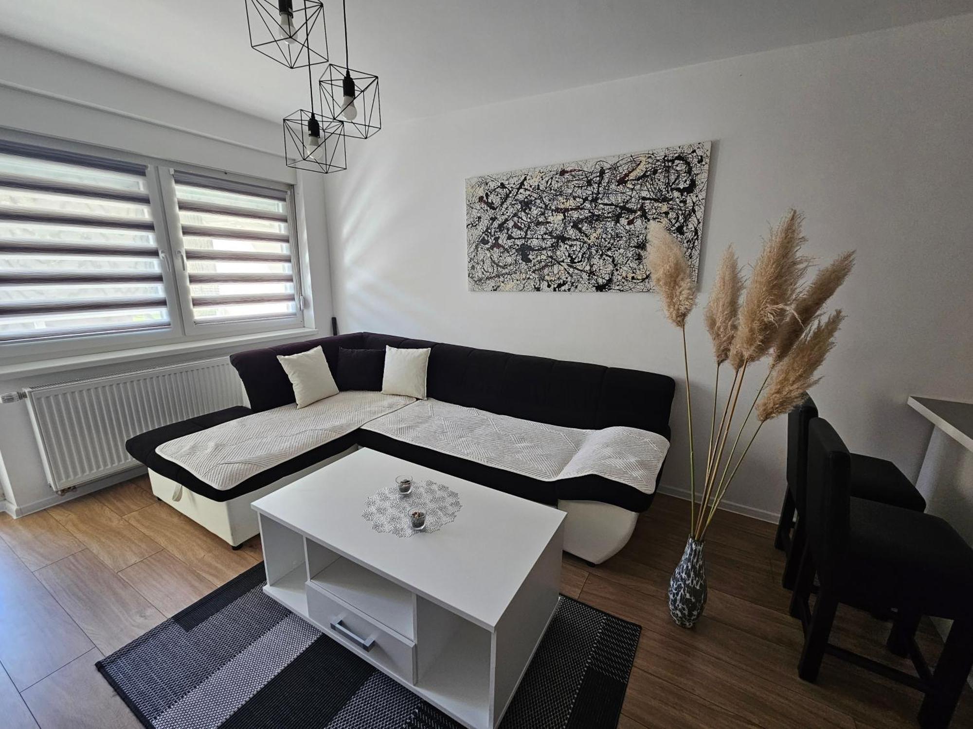 Stan Na Dan Mici Appartement Brčko Buitenkant foto